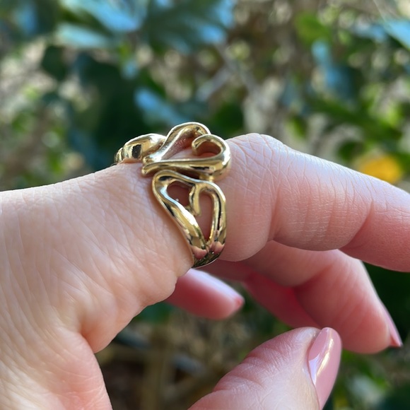 14K Solid Yellow Gold Multiple Heart Ring - Picture 2 of 15